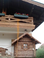 Raiski Domik::area
