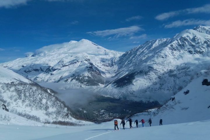 Ski tour to mount Kogutai
