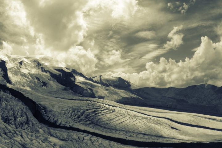 Ulluchiran Glacier and Balkbashi Pass